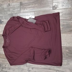 Gap fit long sleeve tee
